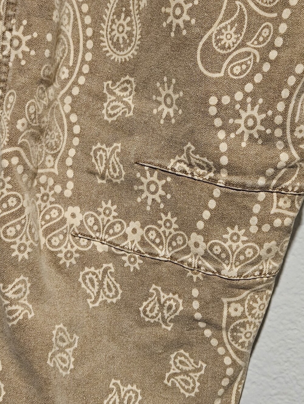 Loveimgs Women Boyfriend Baggy Barrel Khaki Paisley Jean Size Medium US 8-10 NWT - Picture 11 of 11